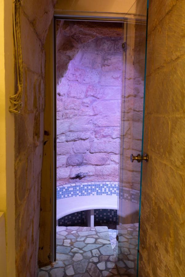Cadelli Luxury Suite & Apartments Lecce Exterior foto